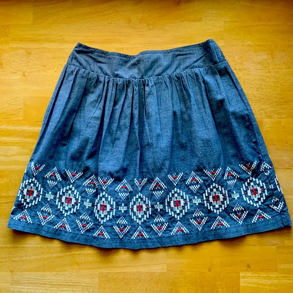 American Eagle Aztec Skirt - Picture 1 of 2